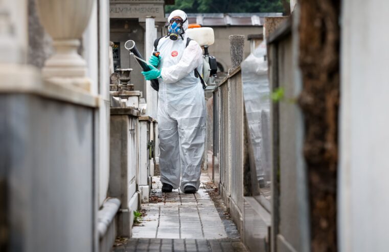 Cemitérios do Rio recebem ações de combate ao mosquito da dengue