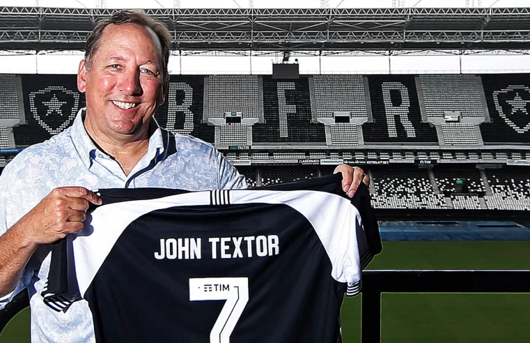 John Textor se posiciona contra adiamento do jogo do Botafogo nas suas redes sociais