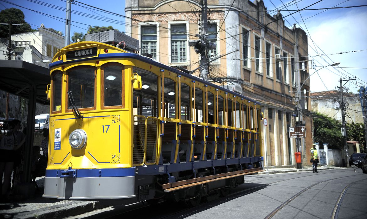 Governo RJ anuncia licitação para reativar ramais do sistema de bondes de Santa Teresa