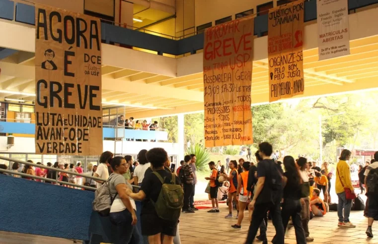 Estudantes da USP mantêm greve após não chegarem a acordo por melhorias