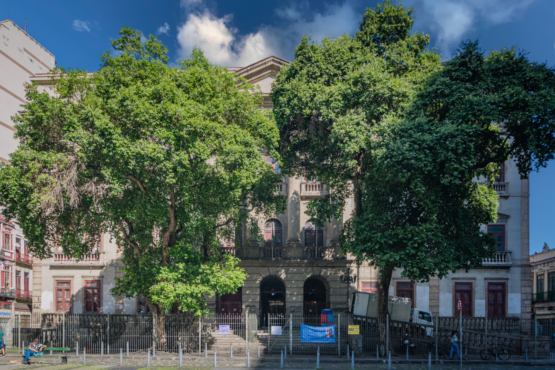 Campus da UFRJ, no Centro, enfrenta mais problemas estruturais