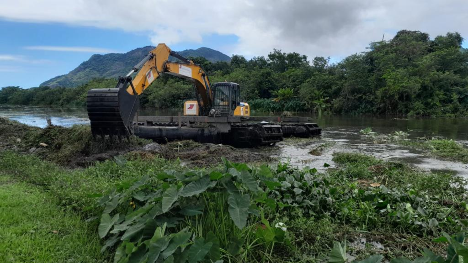 Governo do Rio investirá R$ 250 milhões em programa de limpeza de rios e canais