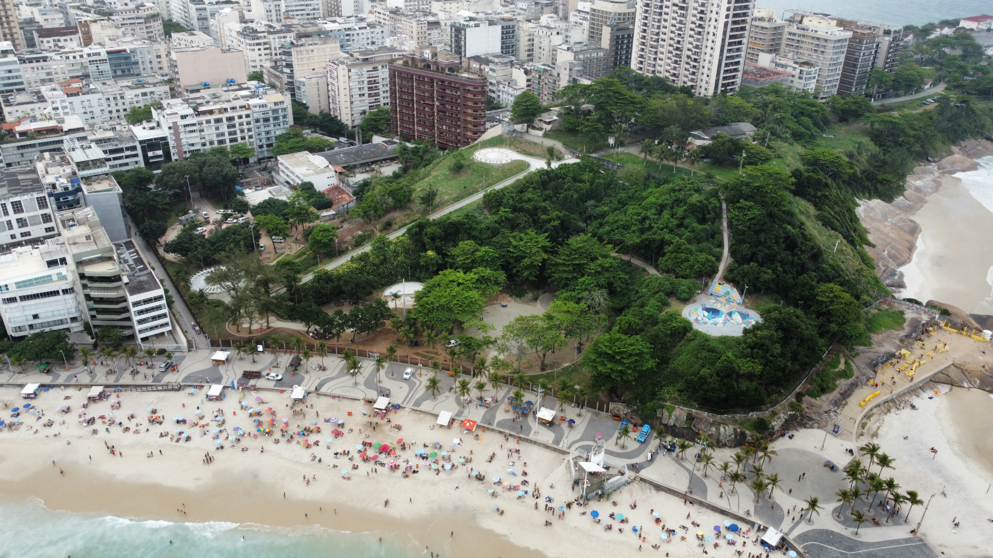 Prefeitura finaliza reforma do Parque Garota de Ipanema no Dia das Crianças