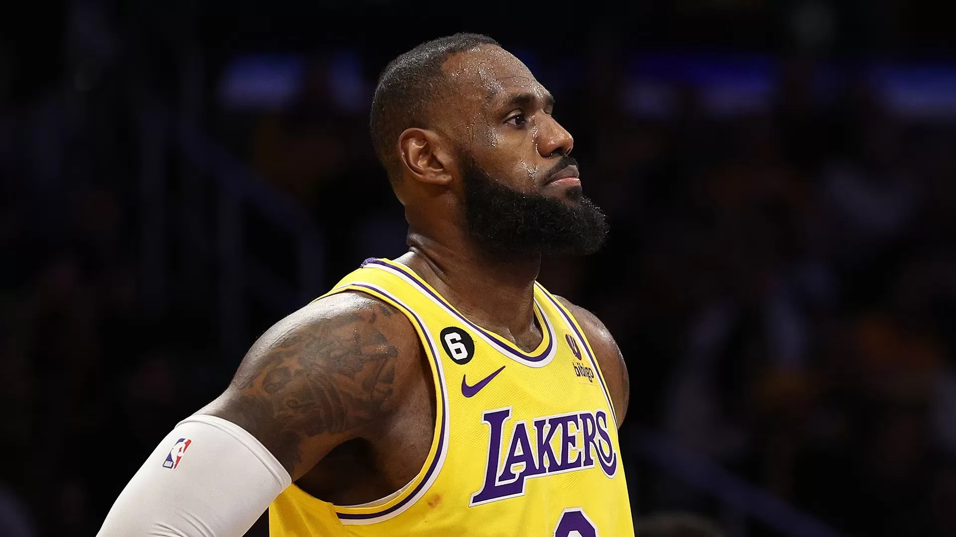 LeBron James quer quebrar recorde de Oscar Schmidt na temporada 23/24 