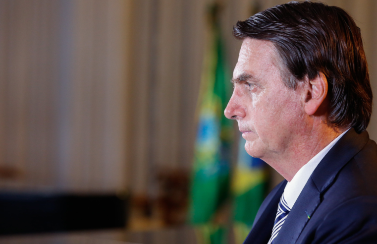 Tribunal de Justiça condena Bolsonaro a pagar indenização a jornalistas