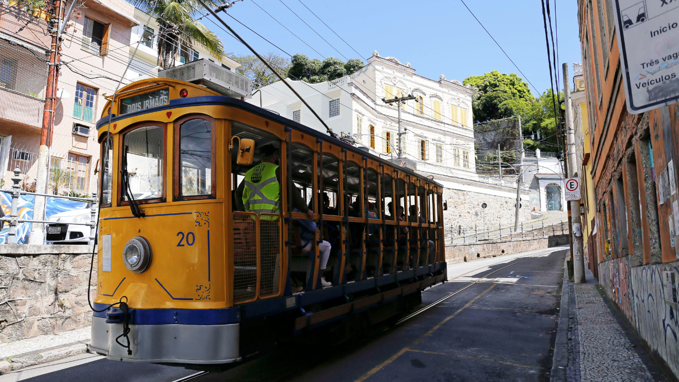 Governo do RJ inicia obras de recuperação do sistema de bondes de Santa Teresa