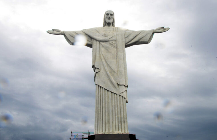 Botafogo celebra 130 anos com Missa no Cristo Redentor