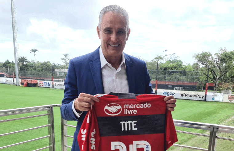 Flamengo anuncia Tite como novo técnico 