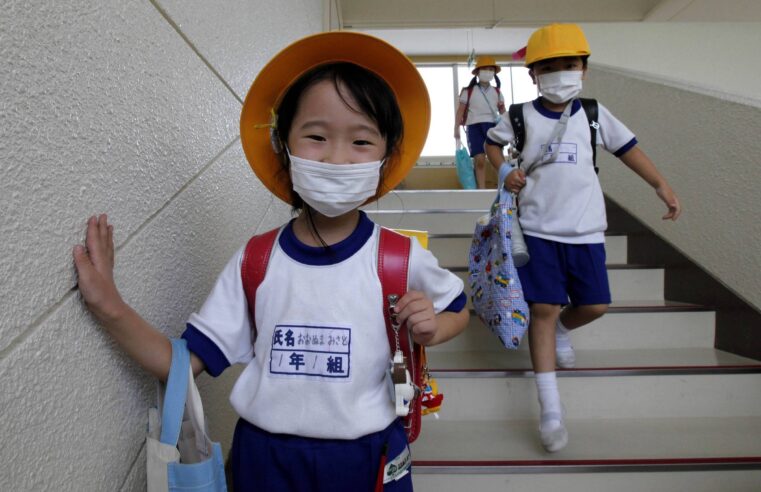 Novo surto de pneumonia em crianças na China preocupa OMS