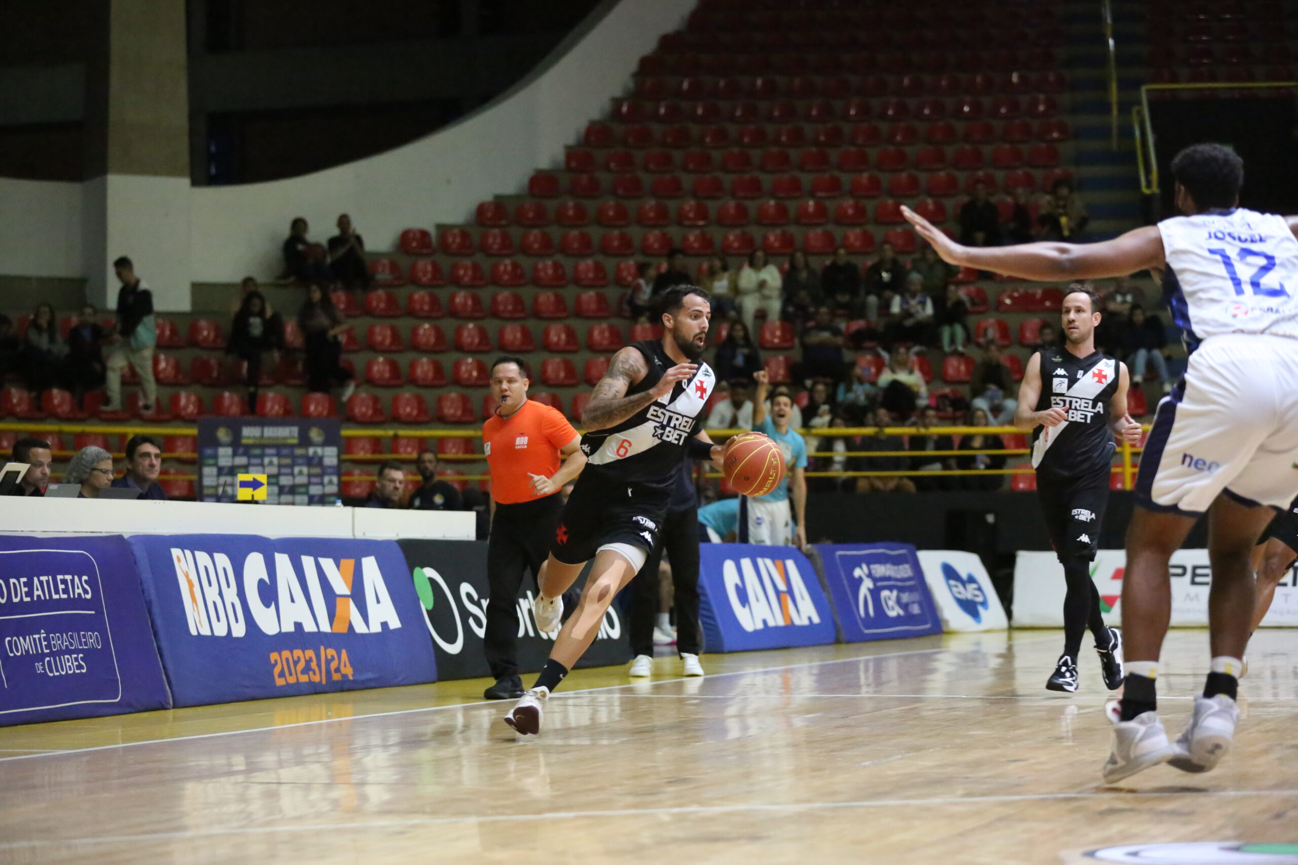 #NBB: R10 Score Vasco conquista vitória contra o Mogi por 95 a 79