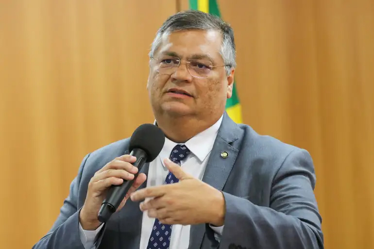 Senado confirma sabatina de Dino para o STF em 13 de dezembro