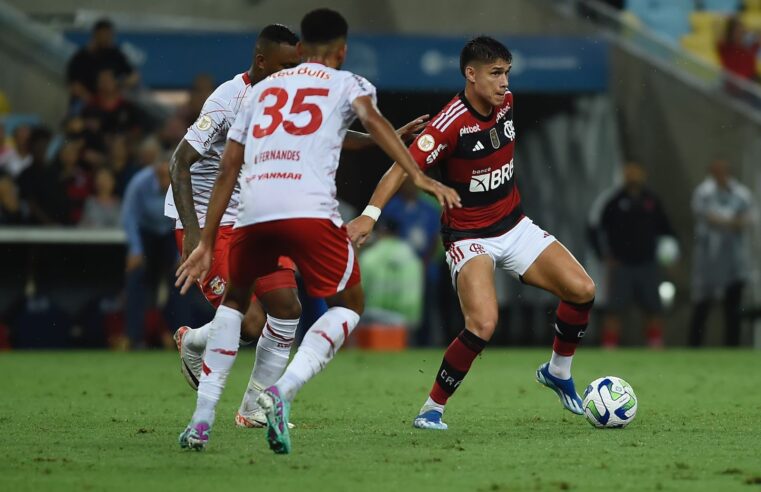 #Brasileirão: Flamengo venceu por 1 a 0 o Bragantino, no Maracanã