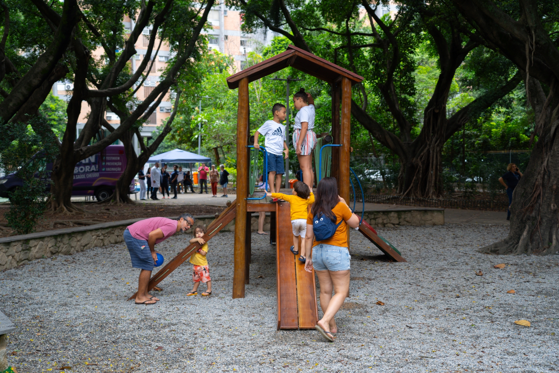 Prefeitura do Rio finaliza revitalização da Praça do Tijolinho, no Andaraí