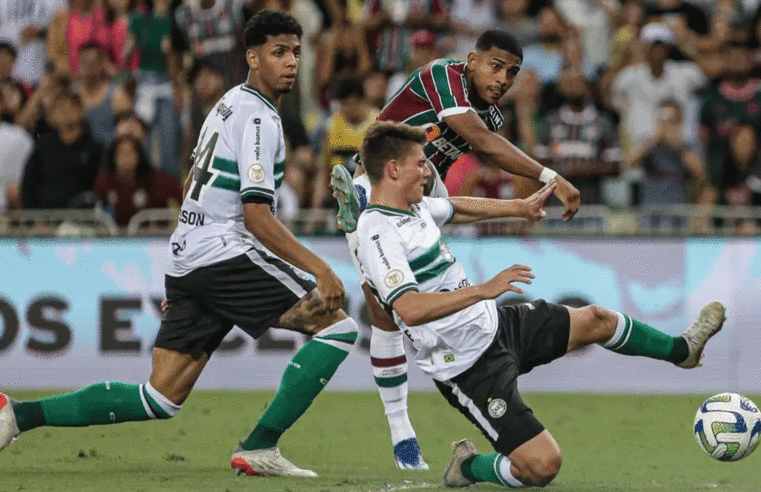 #Brasileirão: Fluminense vence o Coritiba por 2 a 1 no Maracanã