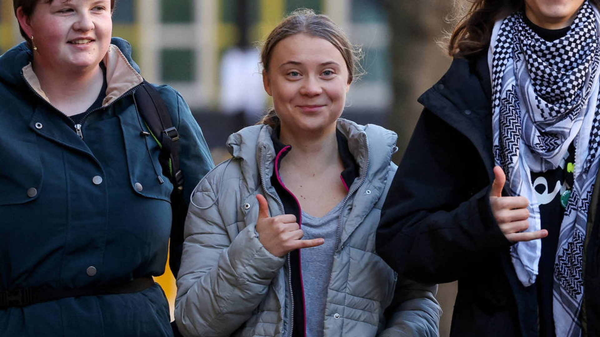 Greta Thunberg se declara inocente em julgamento em Londres