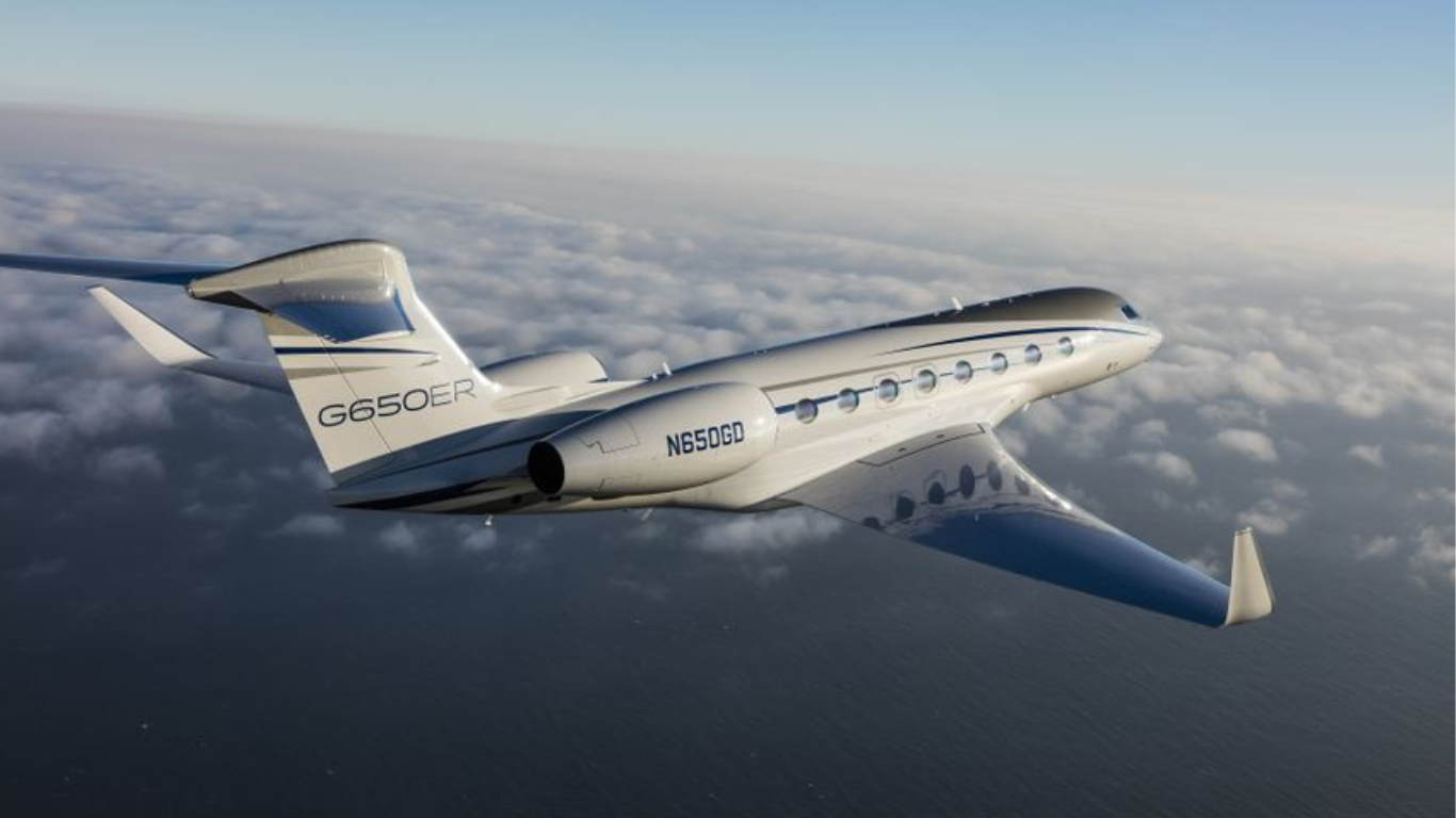 Gulfstream faz 1º voo transatlântico do mundo com combustível 100% sustentável