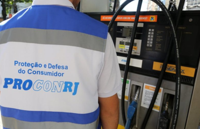 Procon-RJ realiza ‘Operação Noel na bomba’ em postos de gasolina na Zona Oeste