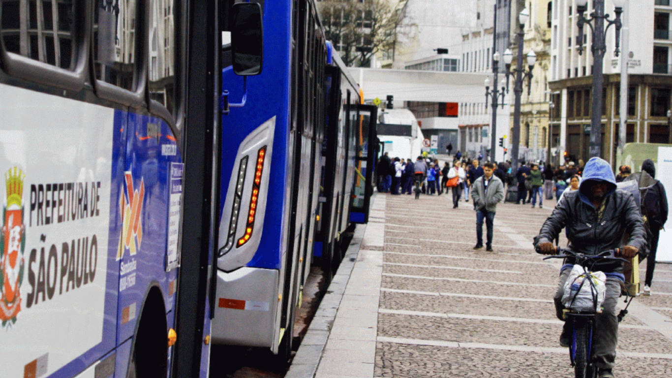 Disputa em eleição do SindMotoristas fecha terminais de ônibus em SP