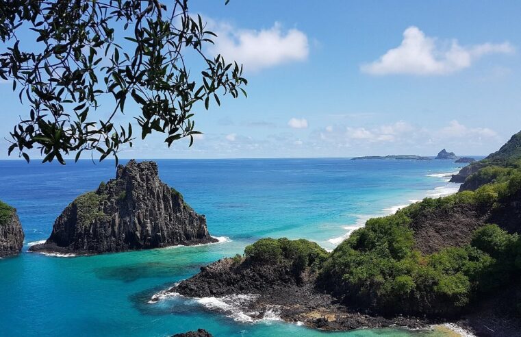 Praia do Sancho, em Fernando de Noronha, recebe prêmio Traveller´s Choice