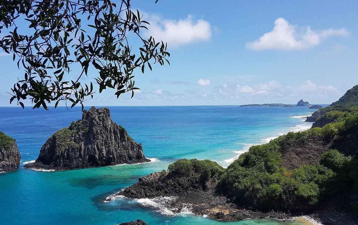 Praia do Sancho, em Fernando de Noronha, recebe prêmio Traveller´s Choice