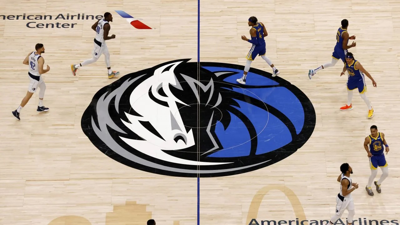 Dallas Mavericks, time de basquete da NBA, é vendido por R$ 17 bi