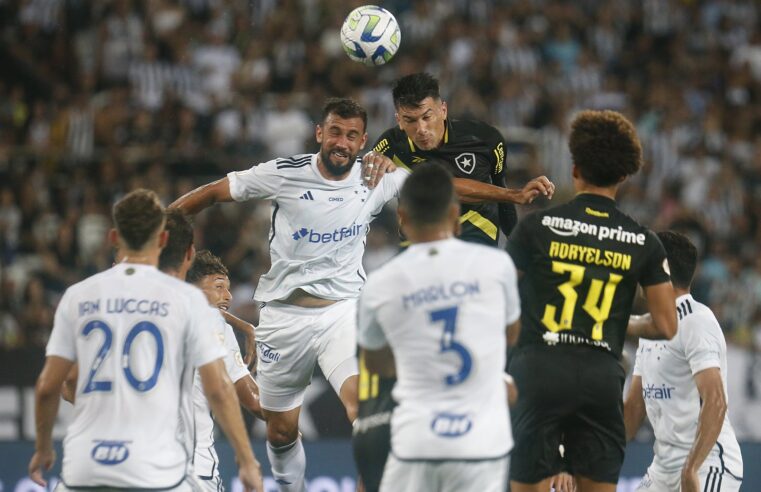 #Brasileirão: Botafogo empata com Cruzeiro em 0 a 0 e perde chance de título