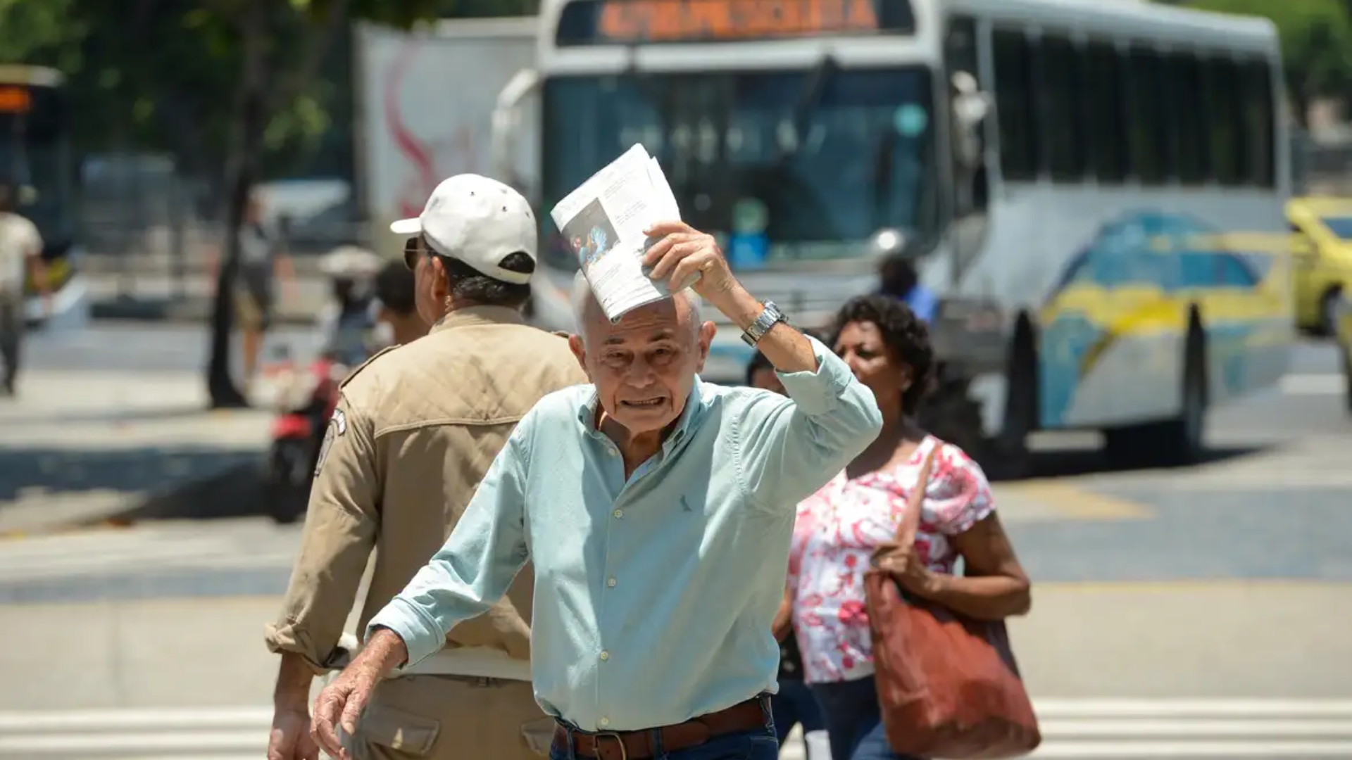 Lei prevê campanha de prevenção à exposição indevida ao sol