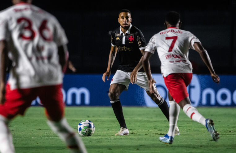 #Brasileirão: Vasco vence Bragantino por 2 a 1 e permanece na série A do campeonato