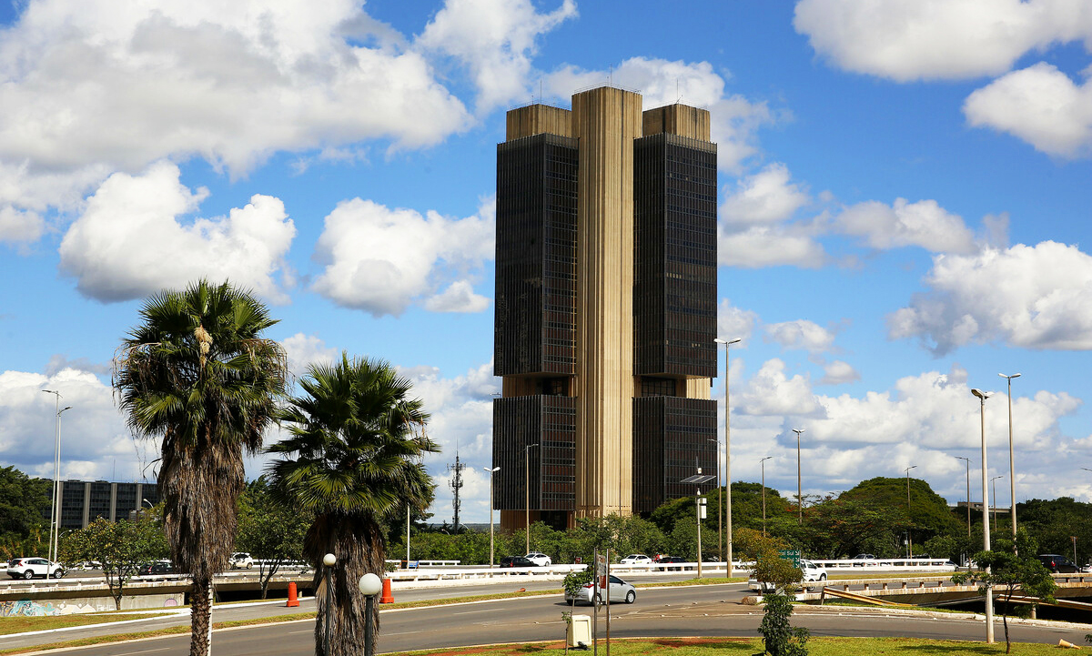 Banco Central estima que inflação feche o ano em 4,6% 