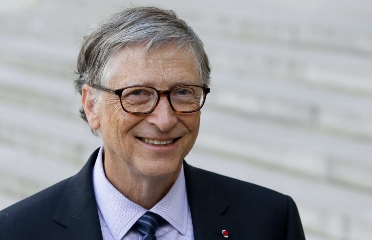 Bill Gates elogia o SUS e diz que ‘outros países podem aprender e imitar’