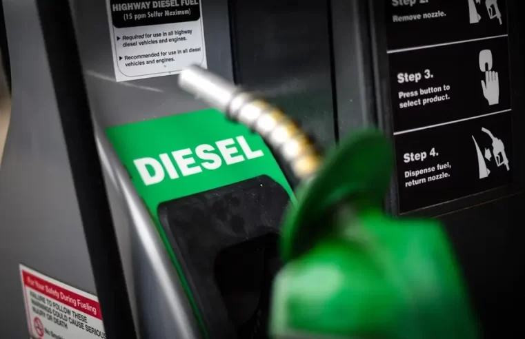 Petrobras anuncia  redução de R$ 0,30 no valor do diesel