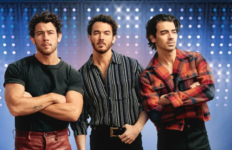 Jonas Brothers gera expectativa de show no Brasil após vídeo com brasileiro