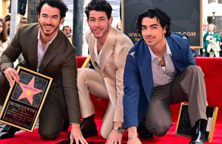 Jonas Brothers vêm ao Brasil para show em 2024 