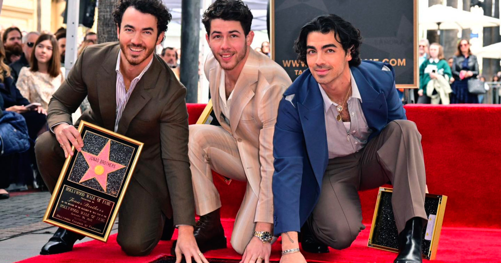 Jonas Brothers vêm ao Brasil para show em 2024 