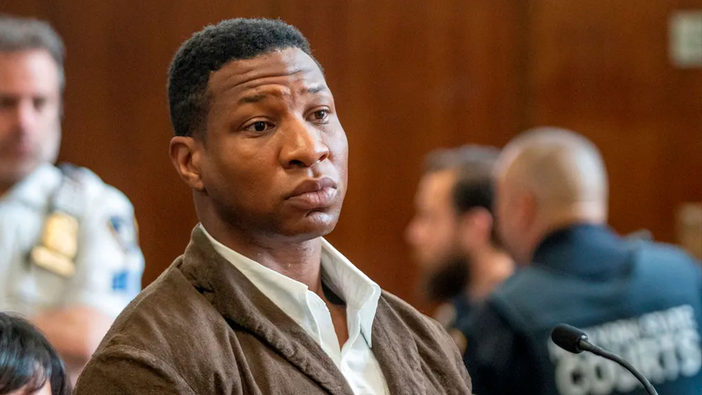 Marvel demite Jonathan Majors após julgamento de assédio e agressão