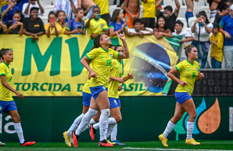 Seleção Brasileira Feminina vence Japão por 4 a 3 em amistoso