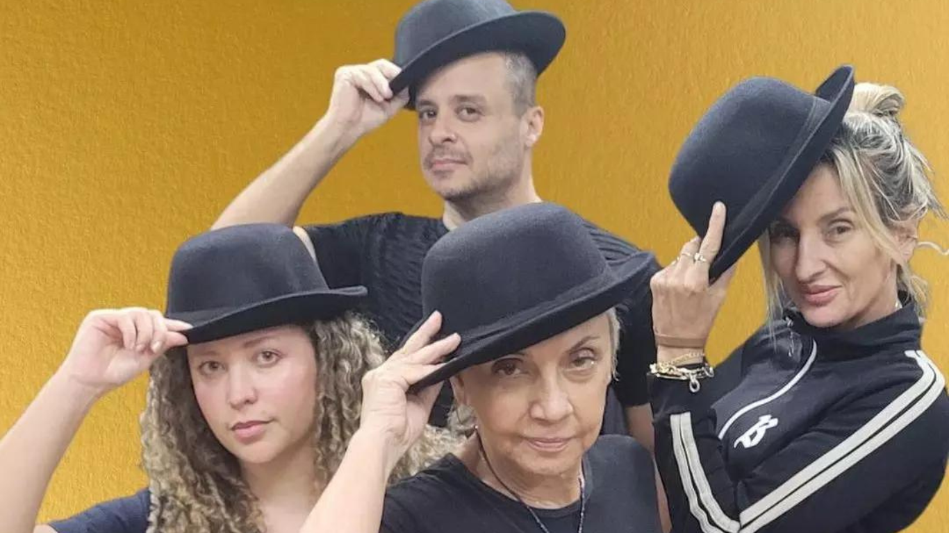 Teatro dos Quatro, no Shopping da Gávea, recebe musical ‘Todos na linha’