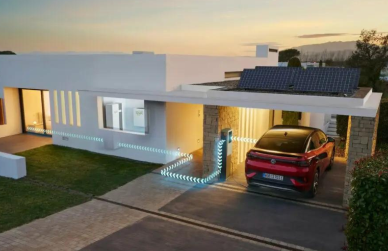 Volks apresenta tecnologia para seus carros fornecerem energia elétrica a casas