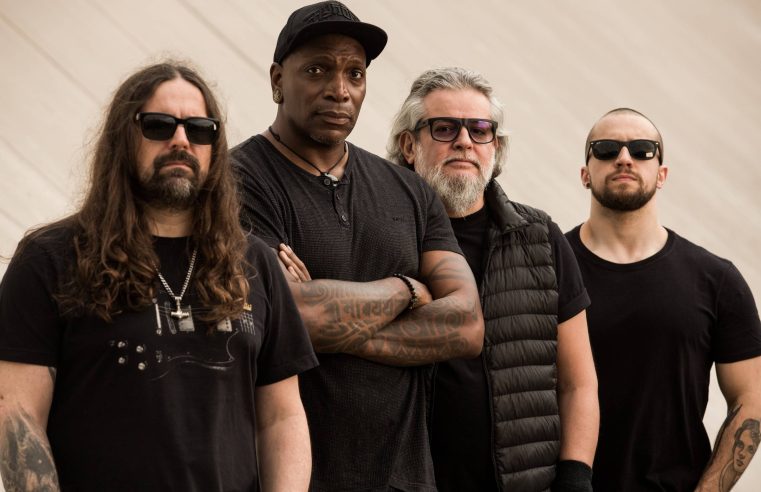 Sepultura divulga data extra para turnê de despedida em SP