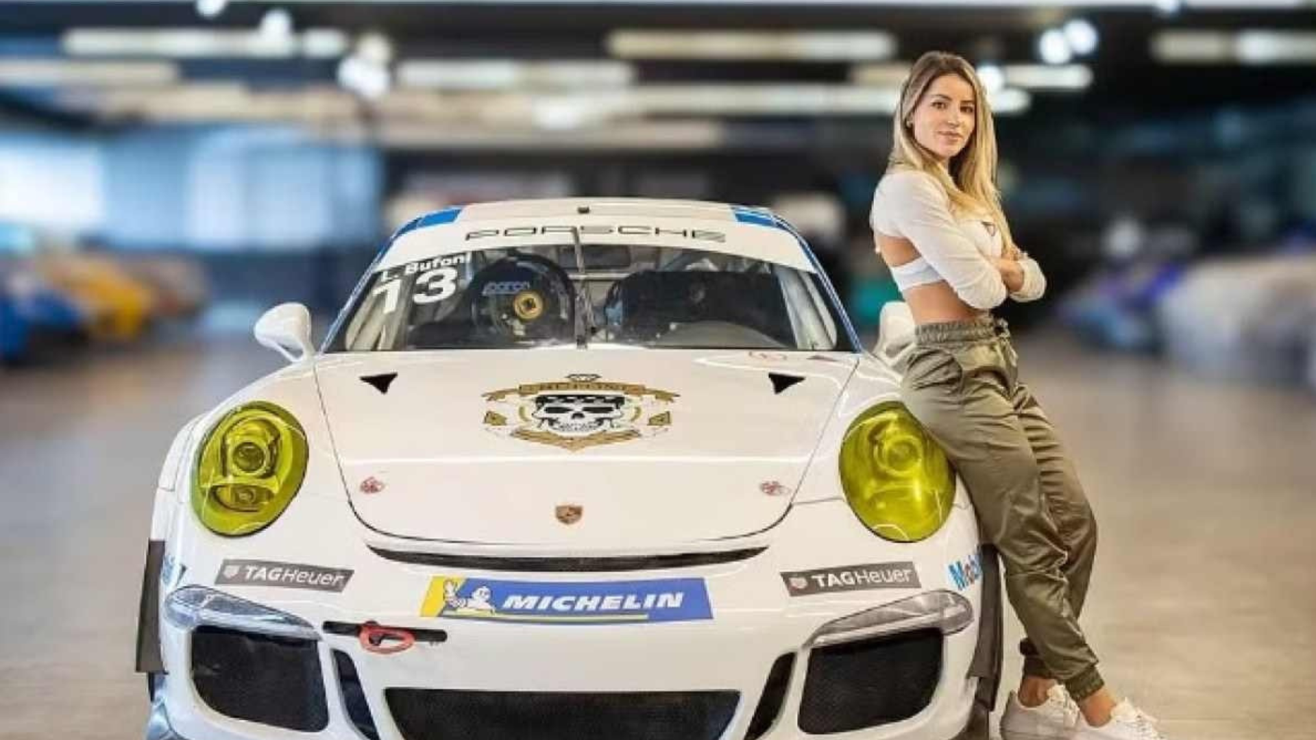 Leticia Bufoni troca as rodinhas do skate para competir na Porsche Cup