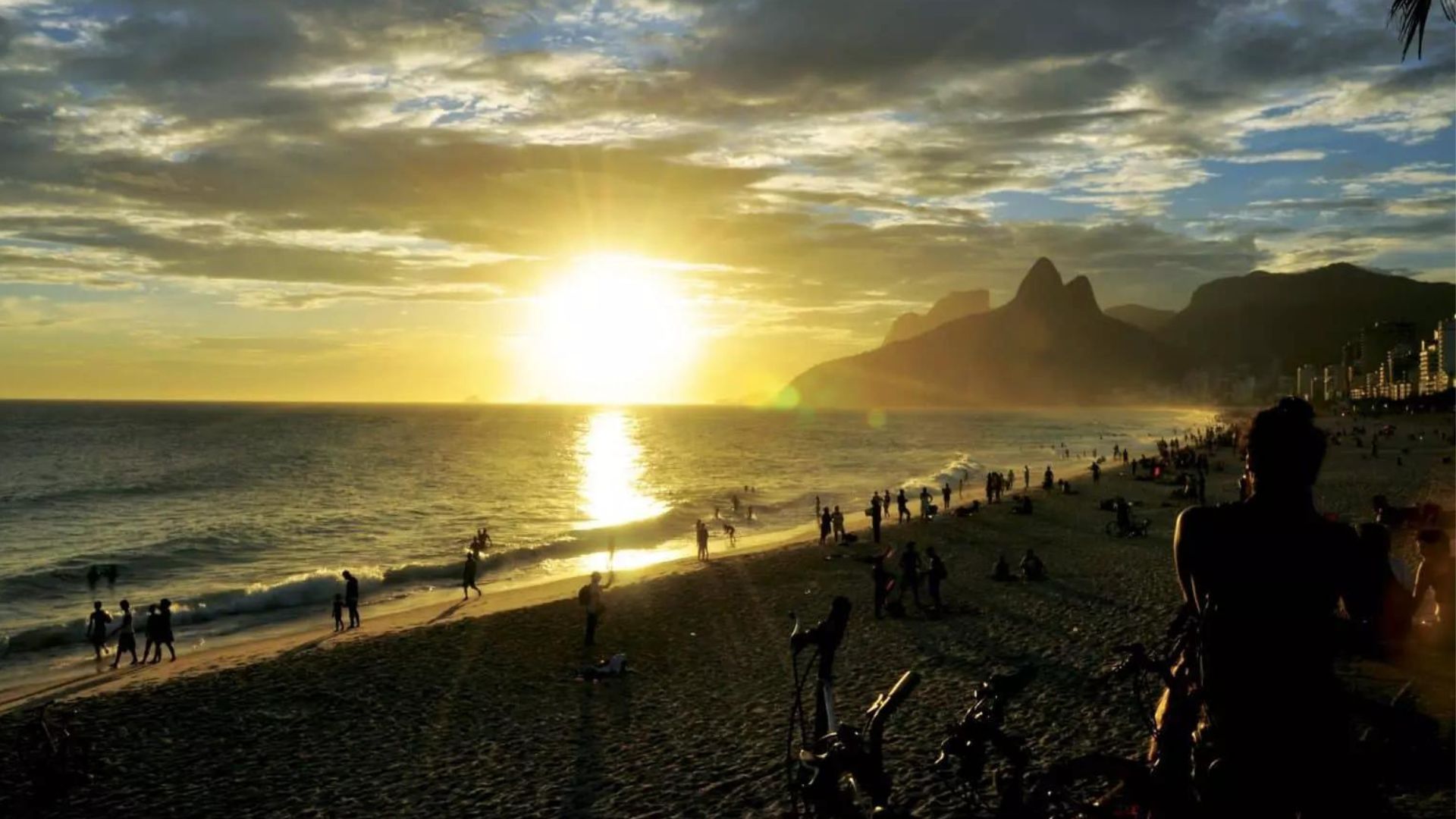 10 lugares para curtir o pôr do sol no Rio de Janeiro, um dos mais bonitos do mundo