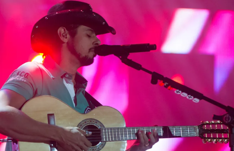 Cantor sertanejo João Carreiro, de 41 anos, morre em decorrência de cirurgia no coração