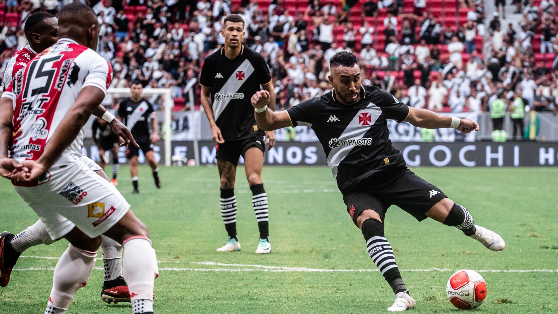 #Carioca2024: Vasco empata em 2 a 2 com o Bangu em jogo com polêmicas de arbitragem