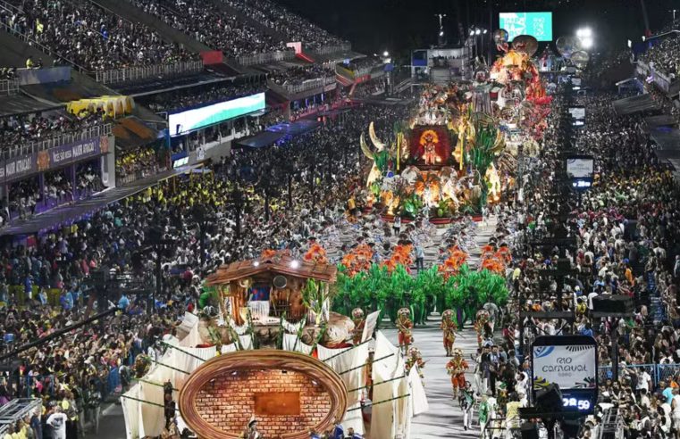 Liesa abre venda de ingressos das arquibancadas populares do Sambódromo no Rio