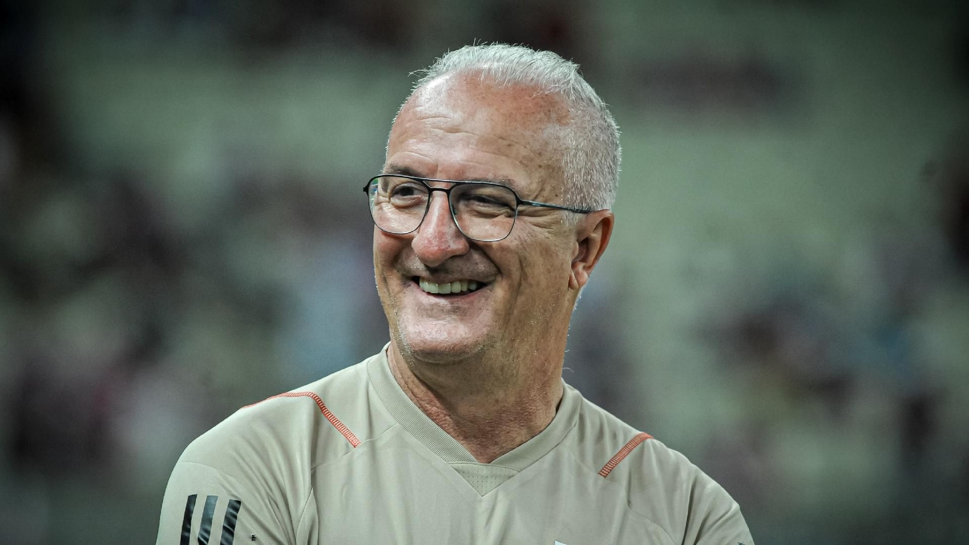 Dorival Júnior é anunciado oficialmente como técnico da Seleção