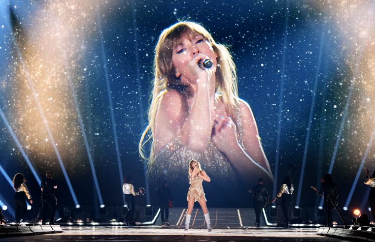 ‘Taylor Swift: The Eras Tour’ é o filme-concerto mais lucrativo da história: US$ 261,6 milhões