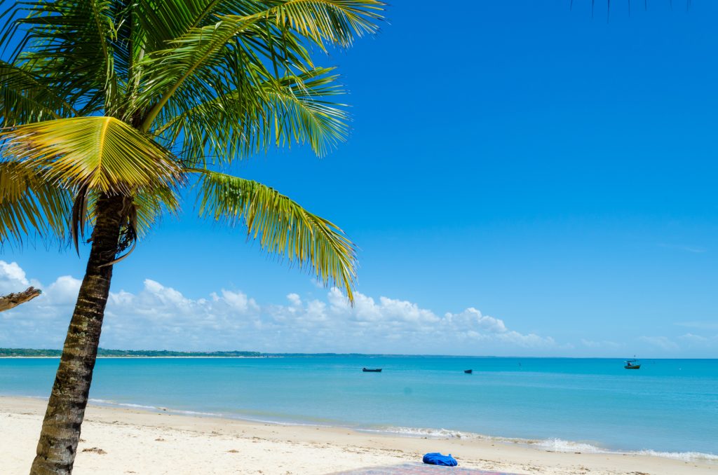 De acordo com a ciência, aproveitar um dia de praia faz bem para saúde