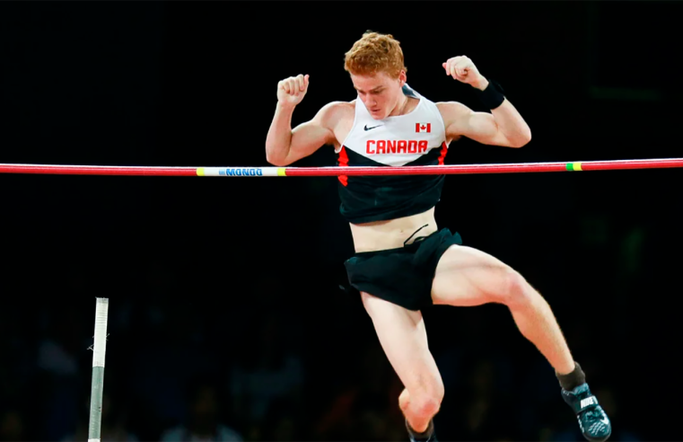 Shawn Barber, campeão mundial de salto com vara, morre aos 29 anos