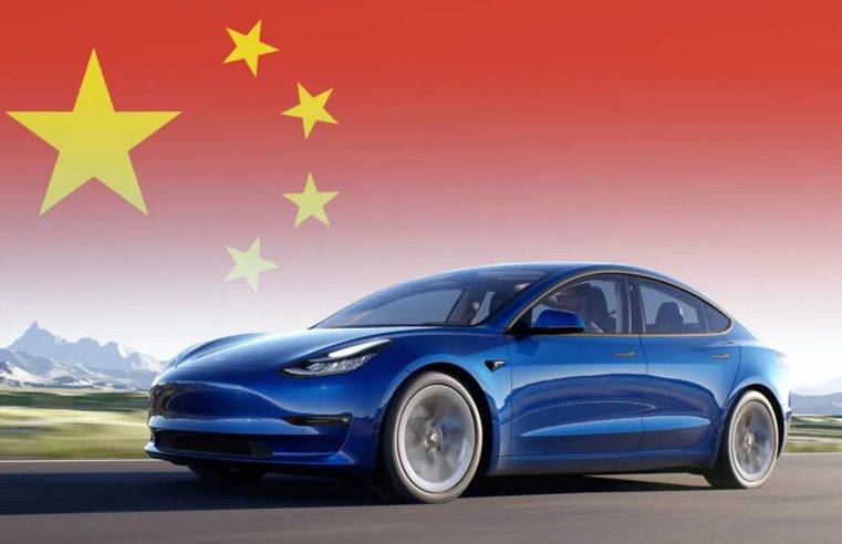 China proíbe Teslas de circularem em algumas áreas por medo de espionagem