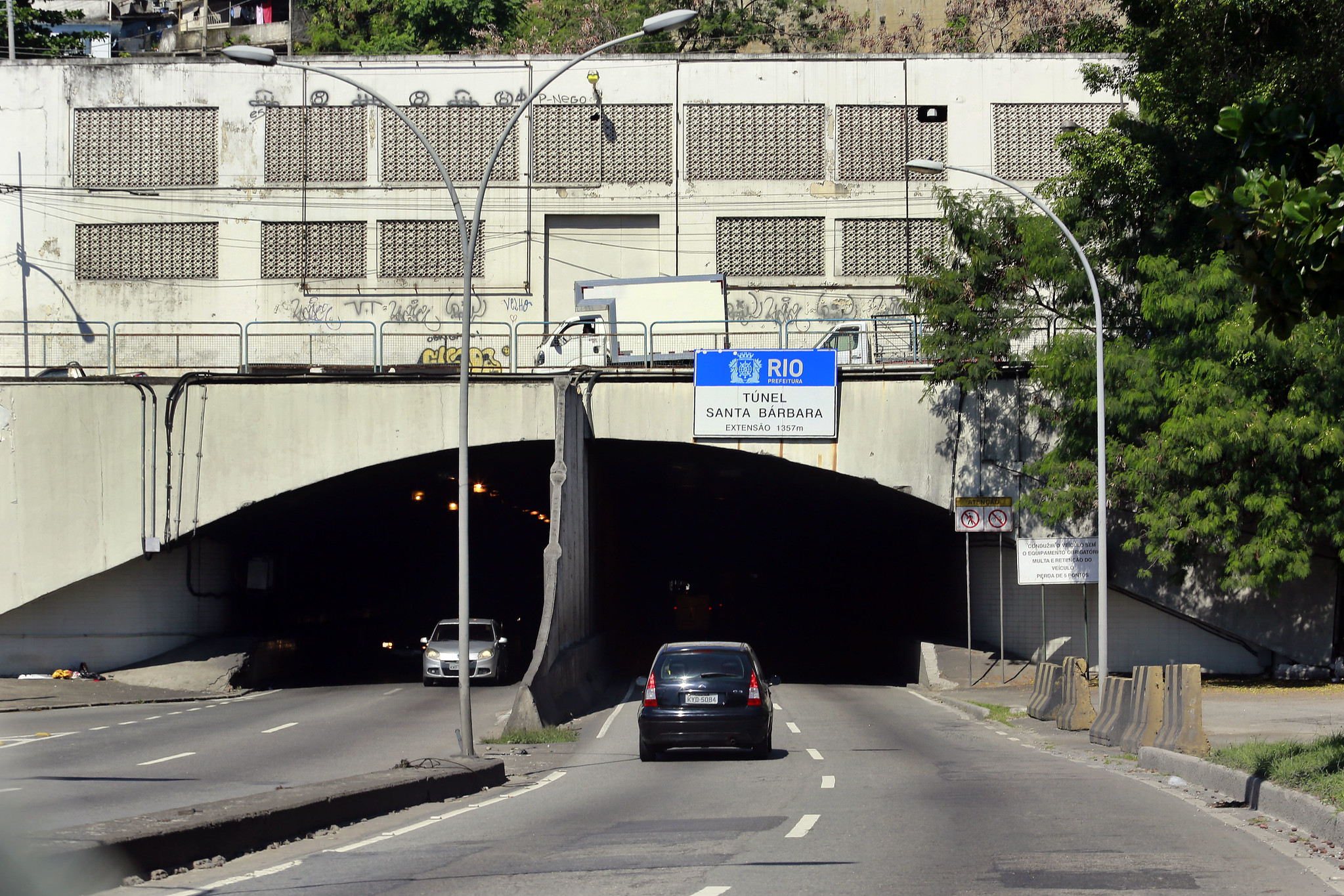 Túnel Santa Bárbara terá interdições nesta segunda-feira (05) para obras